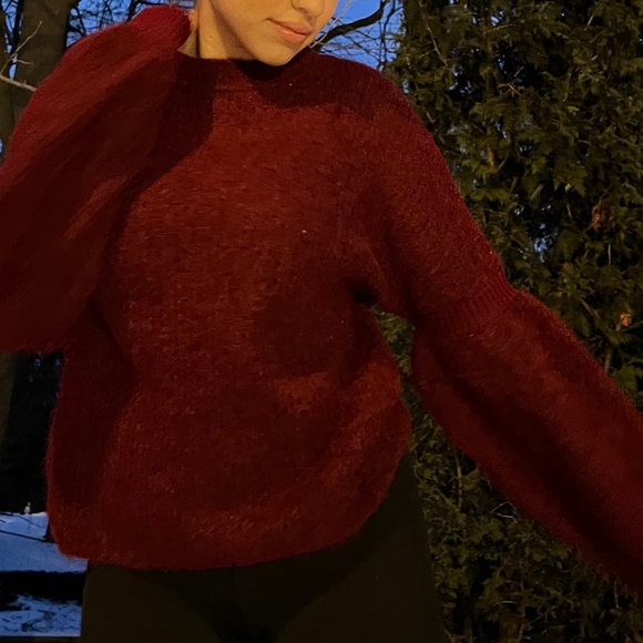 NWT Sarah Pacini Sweater - Picture 2 of 11